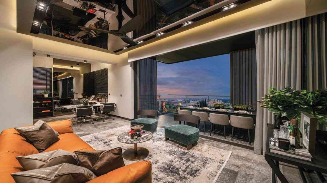 Midtown Bay - Living Room 2